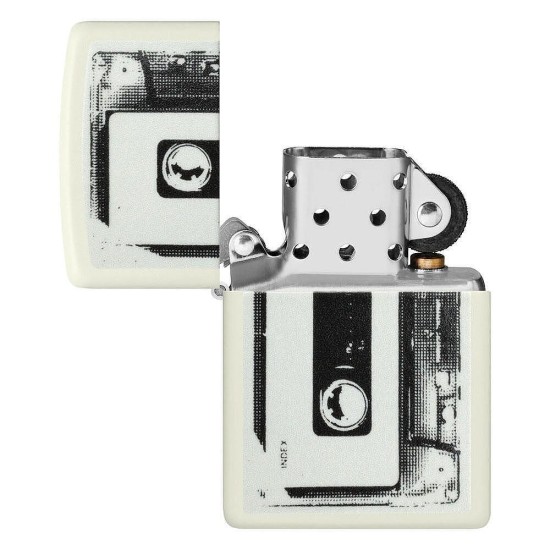 Запалка Zippo - Glowing Cassette Tape Design