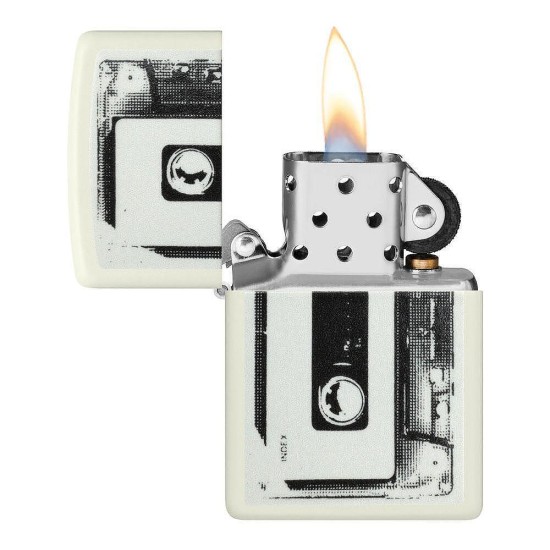 Запалка Zippo - Glowing Cassette Tape Design