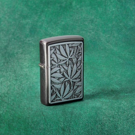 Запалка Zippo - Cannabis Emblem Design