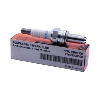 Свещ KTM 77039093000