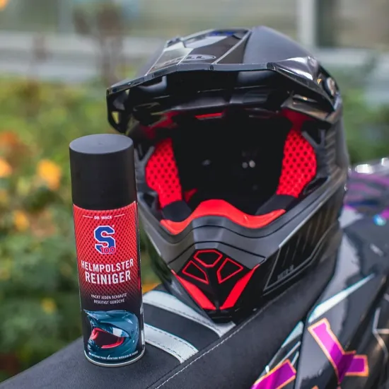 Препарат за вътрешността на каска S100 Helmet Lining Cleaner Препарат за вътрешността на каска S100 Helmet Lining Cleaner